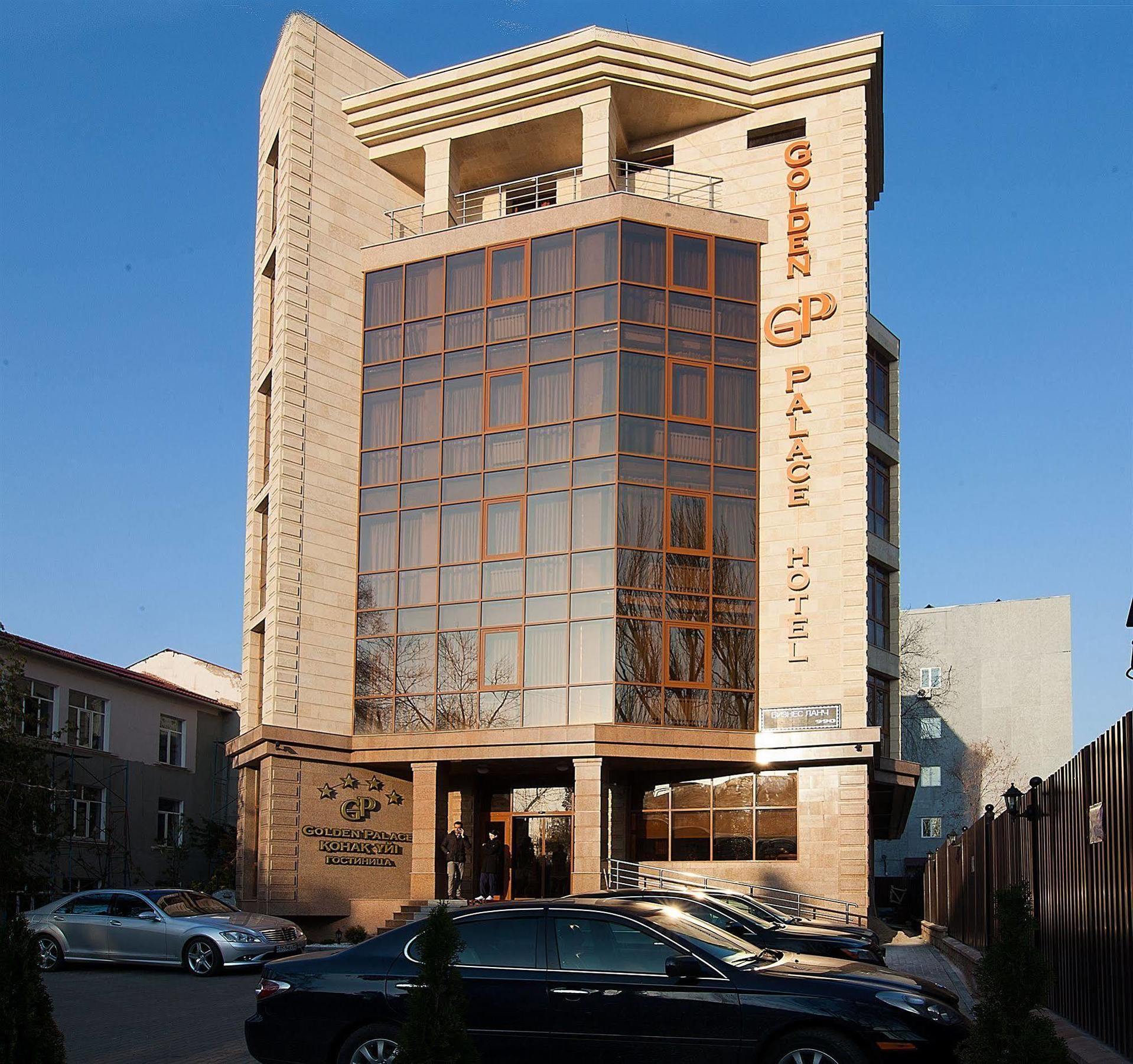 Golden Palace Hotel Almati Kültér fotó