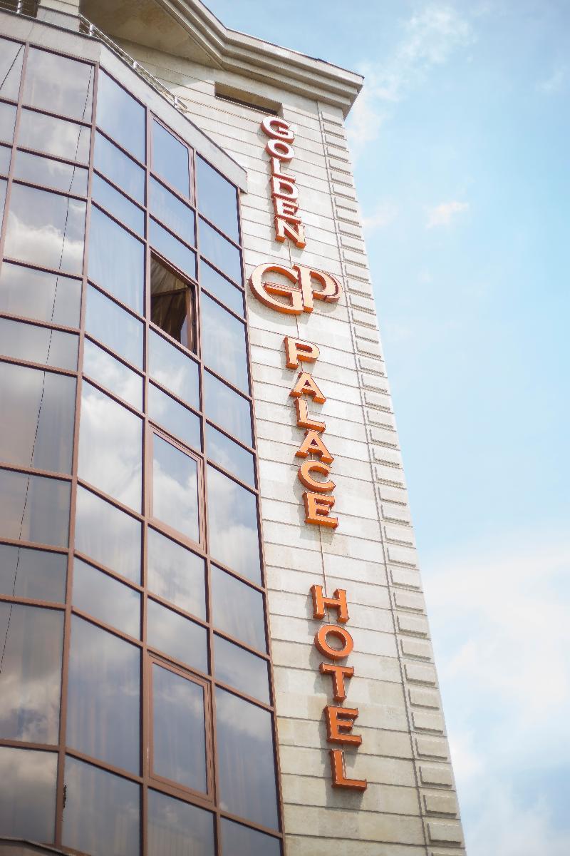Golden Palace Hotel Almati Kültér fotó